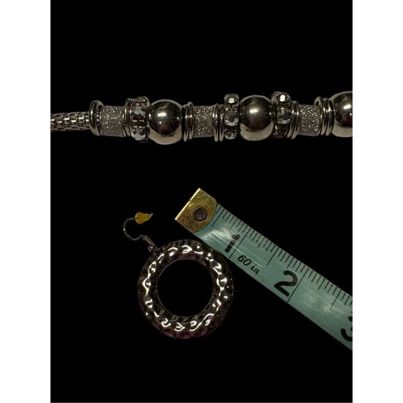 Vintage silver lightweight chunky necklace and earrings set - Picture 5 of 7